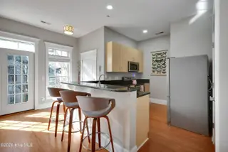 715 N 4th Street Apt 205, Wilmington, NC 28401 – photo 11: 715N4thStreet205-11