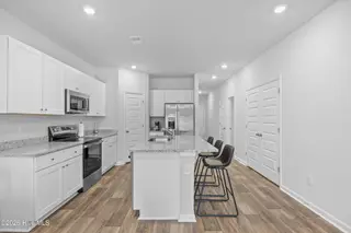 2013 Wild Indigo Circle NW, Calabash, NC 28467 – photo 15: 22_kitchen