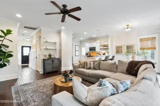 108 S 9th Street, Wilmington, NC 28401 – photo 17: mls-DSC03901