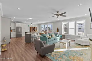 1613 Bowfin Lane, Carolina Beach, NC 28428 – photo 9: 7-web-or-mls-BTS03755
