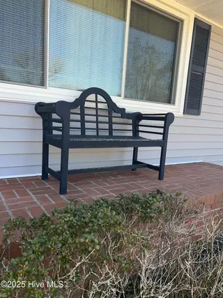215 Nunn Street, Havelock, NC 28532 – photo 5: Porch