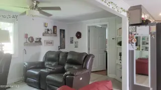 174 S River Drive, Beaufort, NC 28516 – photo 7: 20260721_133513 - Copy