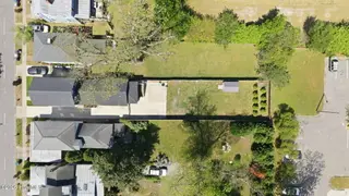 412 E 2nd Street, Washington, NC 27889 – photo 8: 11-web-or-mls-dji_20260414115719_0792_d