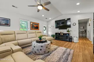 519 Birmingham Avenue, Carolina Beach, NC 28428 – photo 12