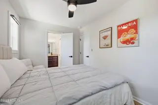 312 Channel Drive B, Emerald Isle, NC 28594 – photo 20: bedroom