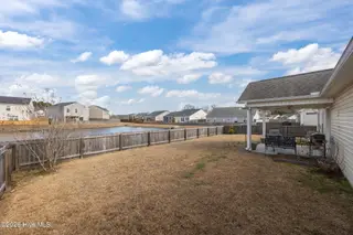 208 Bungalow Drive, New Bern, NC 28562 – photo 14: 10-web-or-mls-0C0A3712