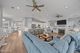 116 W Dolphin Drive, Oak Island, NC 28465 – photo 6: 36-web-or-mls-IMG_4345