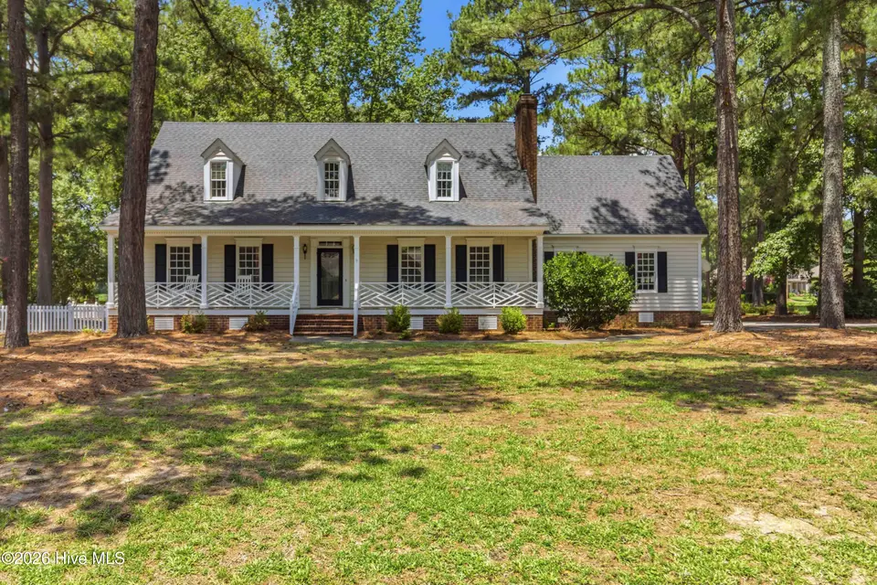 4926 Country Club Drive N, Wilson, NC 27896 – photo 1 of 44: 003
