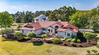 104 Core Drive W & Boat Slip #16, Morehead City, NC 28557 – photo 1: House 5