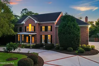 100 Edgewater Lane, Wilmington, NC 28403 — 5-bedroom home in Edgewater, Wilmington, NC, photo 8 of 61: DJI_0057