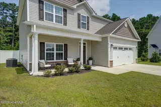 1010 Sailfish Street, New Bern, NC 28562 – photo 5: 07-1010_Sailfish-49