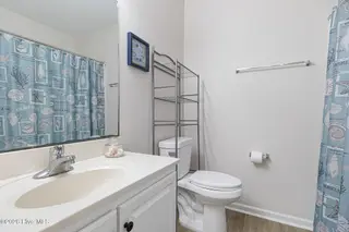 2900 Myrtle Street 11 Rosewood Village, Morehead City, NC 28557 – photo 18: Guest Bath