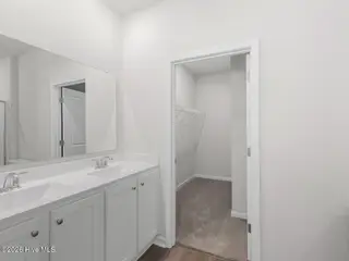 3019 Maravella Court SE Lot 40, Bolivia, NC 28422 — 3-bedroom home in Mariner's Reach, Bolivia, NC, photo 17 of 42: WindyWoods1727MbaDRHorton-016-002-1280x9