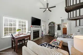 3714 Elizabeth Avenue, New Bern, NC 28562 – photo 8: Living Room
