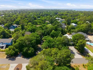 137 Doe Drive, Emerald Isle, NC 28594 – photo 22: 16-web-or-mls-dji_20260423143021_0717_d