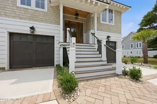4741 S Shore Drive, Morehead City, NC 28557 – photo 5: 5-web-or-mls-4741 S Shore Dr 006