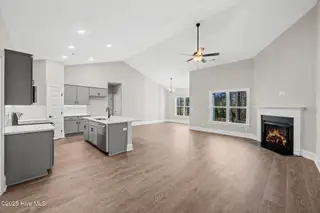 2412 Starling Lane, New Bern, NC 28562 – photo 7: Kitchen_Great Room
