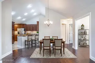 117 W Chelsea Court, Southern Pines, NC 28387 – photo 6: VS kitching dining area