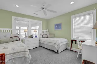 913 N Anderson Boulevard, Topsail Beach, NC 28445 – photo 20: 6G8A3886