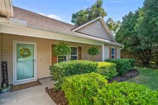 133 Graystone Road, Wilmington, NC 28411 — 3-bedroom home in Brickstone Estates, Wilmington, NC, photo 2 of 40: 43-web-or-mls-DSC09293