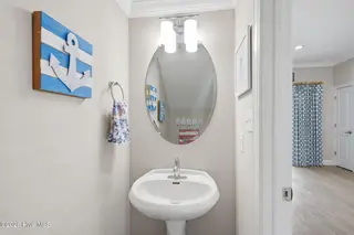 2800 W Ft Macon Road 52, Atlantic Beach, NC 28512 – photo 11: 36-web-or-mls-1S3A6744_edit