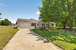 2310 Ivy Road, Greenville, NC 27858 – photo 10: 011_DSC_4234