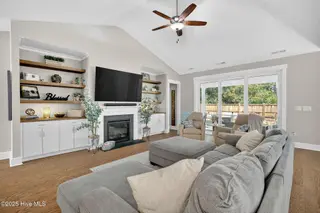 447 Beaumont Oaks Drive, Wilmington, NC 28411 – photo 3: Living Room.4 - 447 Beaumont
