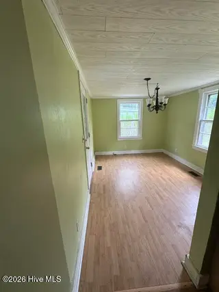 6606 Burress Street, Stantonsburg, NC 27883 — 3-bedroom home, Stantonsburg, NC, photo 7 of 11: dining