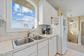 3930 Island Drive, North Topsail Beach, NC 28460 – photo 22: 33-web-or-mls-_RAD4781