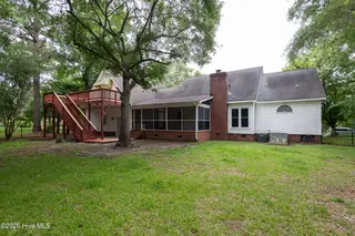 830 Driftwood Drive, Greenville, NC 27858 — 3-bedroom home in Maple Ridge, Greenville, NC, photo 4 of 74