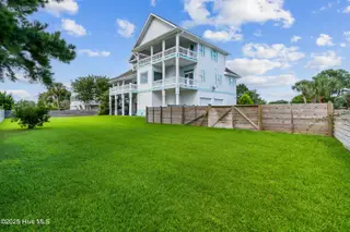 8320 Lakeview Drive, Wilmington, NC 28412 – photo 3: 8320LakeviewDr-419