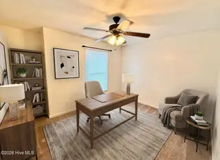 108 W Victoria Court F, Greenville, NC 27834 – photo 13: collov-ai_20260220170239_gi7h9r