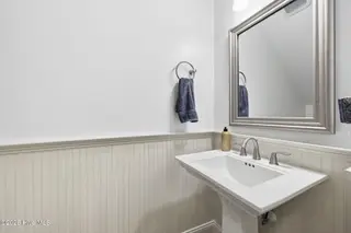 2114 Chelsea Drive NW, Wilson, NC 27896 – photo 16: Half Bath