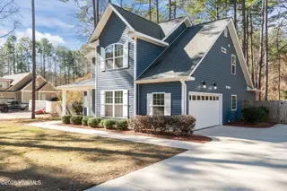 1812 E Indiana Avenue, Southern Pines, NC 28387 – photo 3: 3-web-or-mls-DSC00587