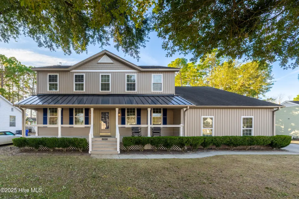 6636 Shire Lane, Wilmington, NC 28411 – photo 1 of 47: Exteriors2