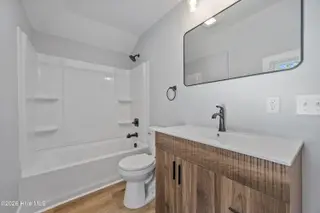 723 N Market Street, Washington, NC 27889 – photo 20: 723 bath 2