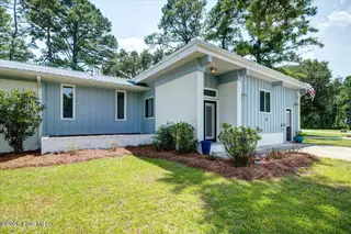 5724 Gondolier Drive, New Bern, NC 28560 – photo 9: 06-5724_Gondolier-34