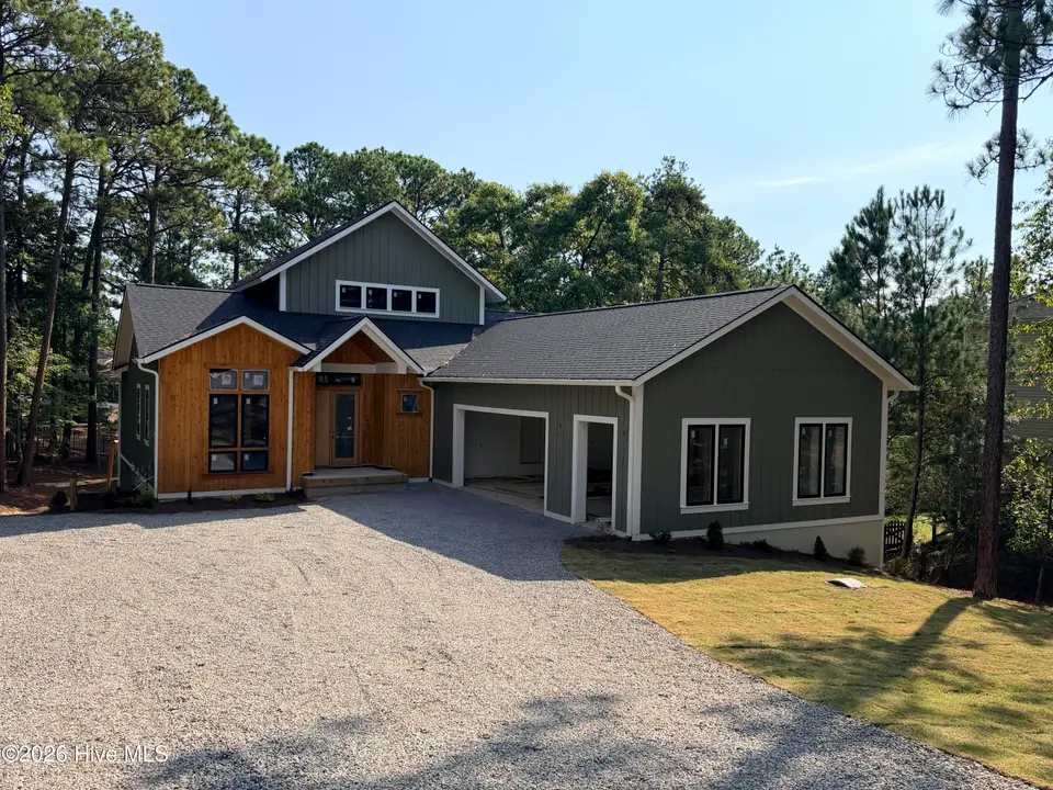 10 Overcup Lane, Pinehurst, NC 28374 – photo 1 of 48: IMG_1721