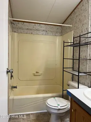 179 Aberdeen Lane, Jacksonville, NC 28540 – photo 20: IMG_2651