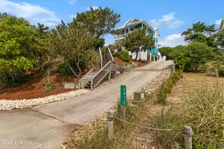 6612 Ocean Drive, Emerald Isle, NC 28594 – photo 3: Stunning Emerald Isle home