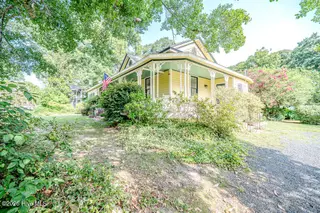 524 Carthage Street, Cameron, NC 28326 – photo 5: 2-6-2