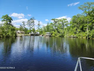 19 Old Airport Road, New Bern, NC 28562 – photo 5: Watefront #4