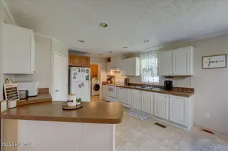 108 Dana Court, Havelock, NC 28532 – photo 13: 13-108_Dana_Ct-13