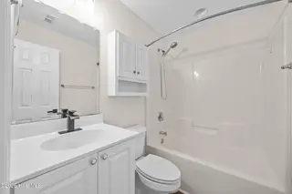 2336 Frink Lake Drive, Southport, NC 28461 – photo 20: 22_bathroom