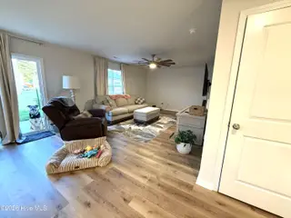 917 Riverstone Drive, Greenville, NC 27858 – photo 11: Huge Family Room!