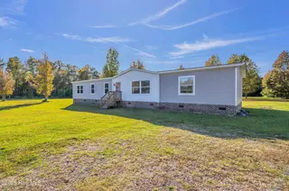 424 Turkey Creek Road, Rocky Point, NC 28457 — 4-bedroom manufactured home in Willows Bay, Rocky Point, NC, photo 5 of 47: 2_424 turkey creek rd-0002
