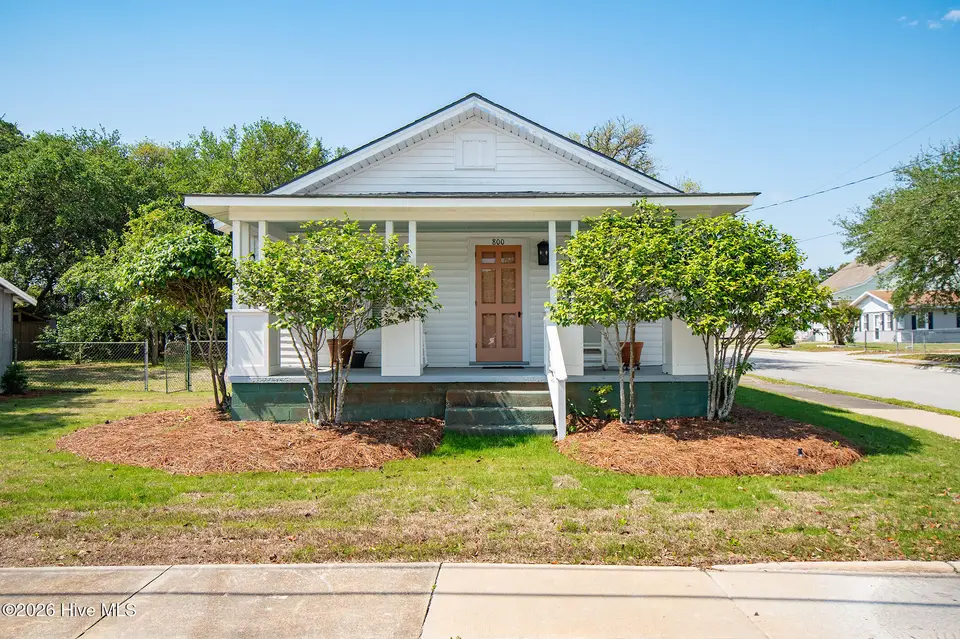 800 Mulberry Street, Beaufort, NC 28516 – photo 1 of 41: 800 MULBERRY (1)