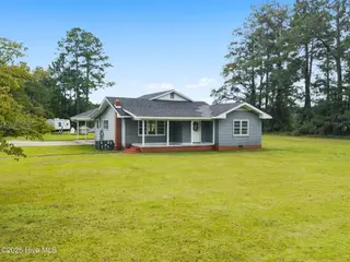 7547 Etheridge Road NW, Longwood, NC 28452 — 3-bedroom home, Longwood, NC, photo 3 of 44: 1-web-or-mls-CamMediaLLC.com (16 of 46)