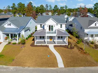 315 Cornubia Drive, Castle Hayne, NC 28429 – photo 3: 315 Cornubia MLS-3