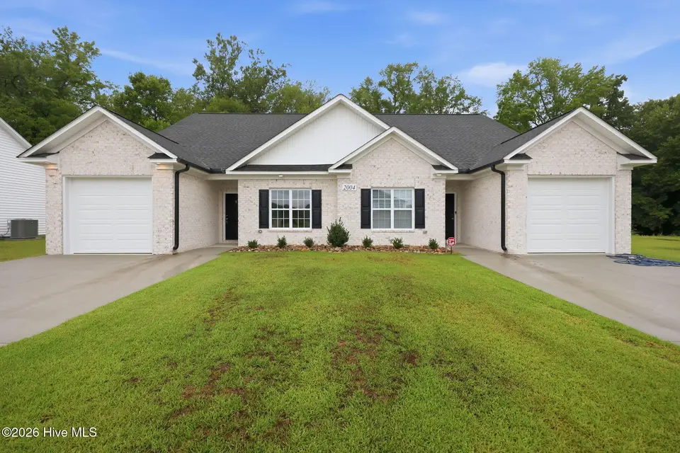 2004 Dartford Drive A, Greenville, NC 27834 – photo 1 of 36: 2-web-or-mls-BLS_0077
